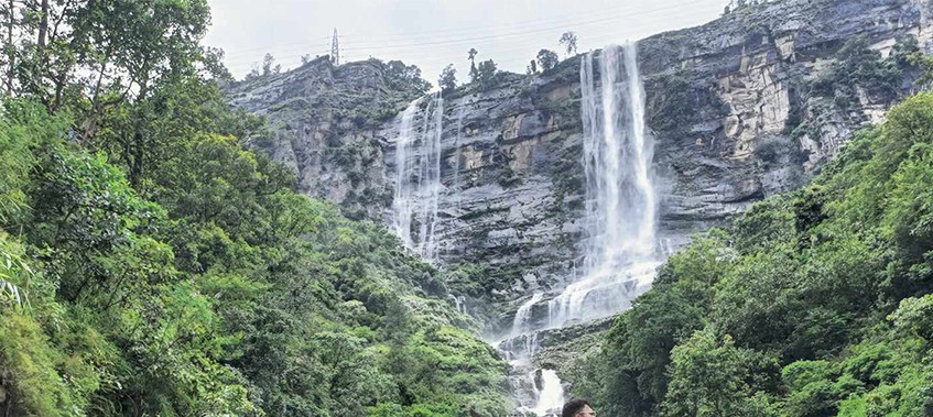 उत्तरगया-०२ मा रहेको भाङ्गे झरना