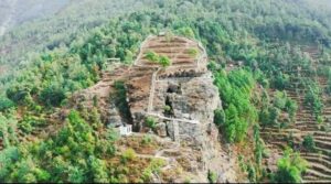 उत्तरगया गाउँपालिका-०४ मा रहेको घलेगढीको तस्वीर